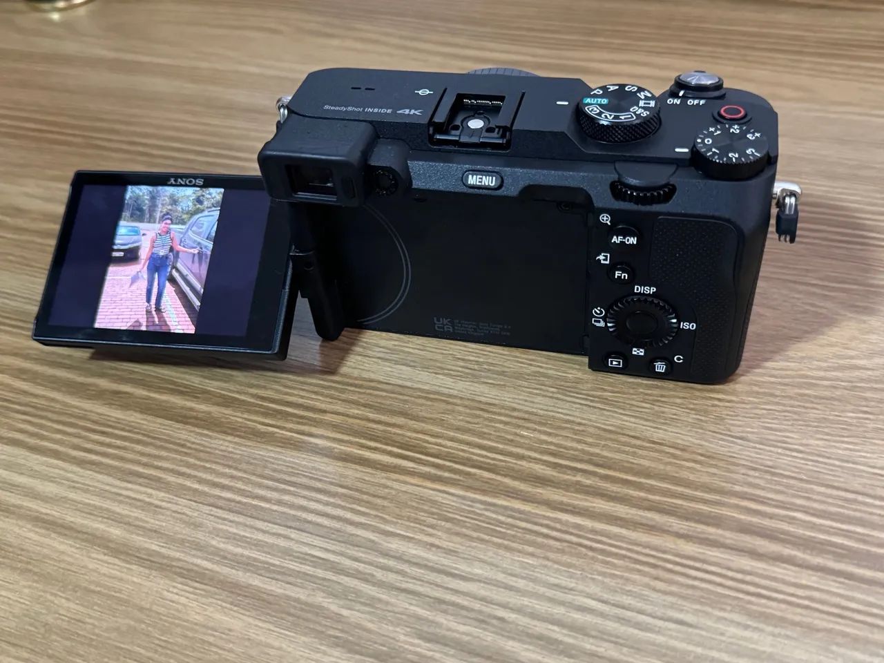 Sony A7C semi-novo - Foto 4