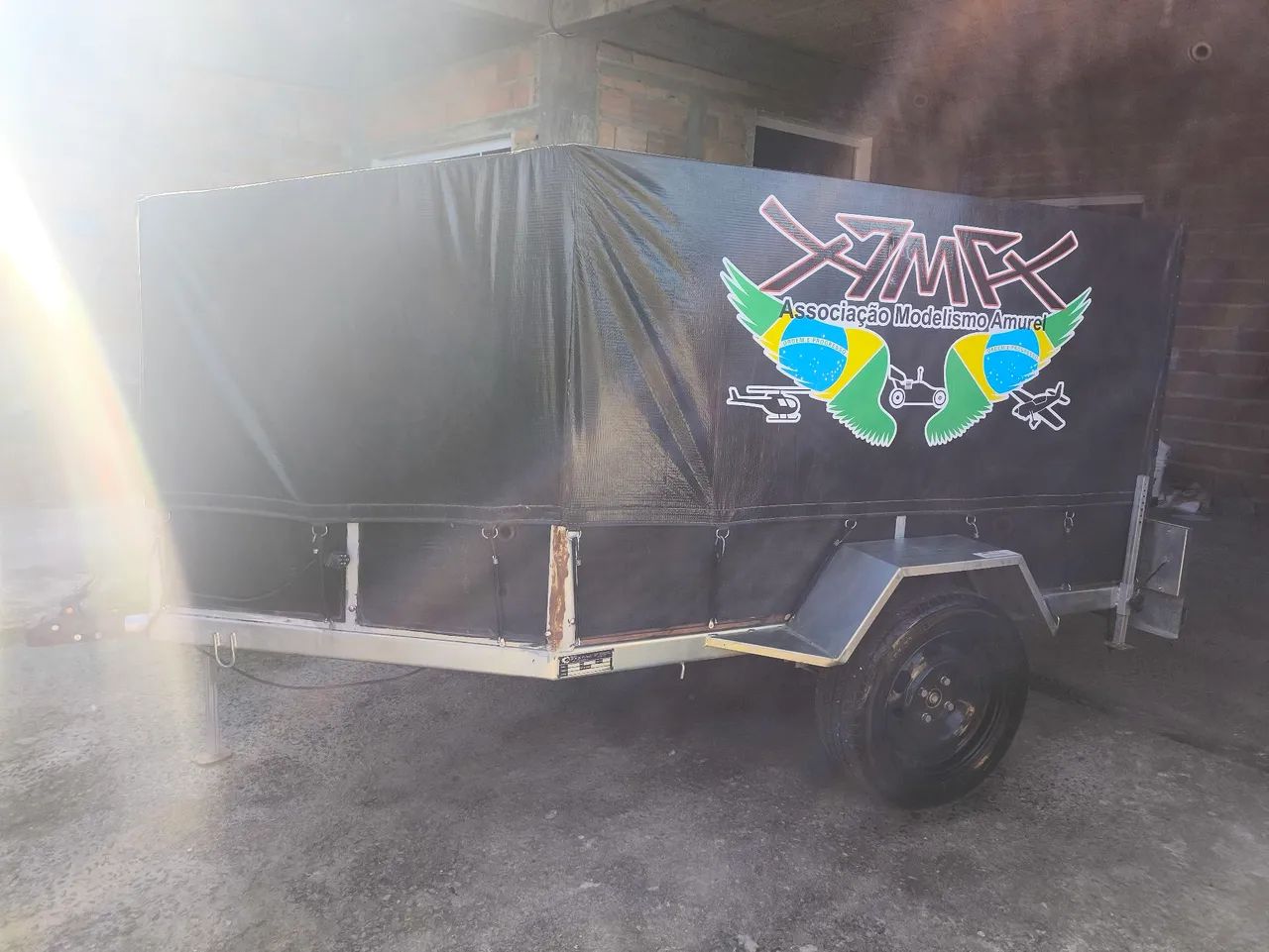 Carretinha pra transporte de aeromodelo ou camping - Foto 2