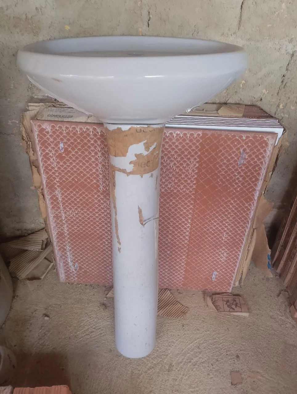 Pia com coluna pra banheiro 