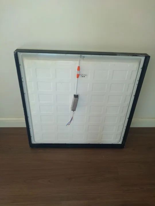 Painel LED para Teto Quadrado - Iluminação Moderna - Foto 4