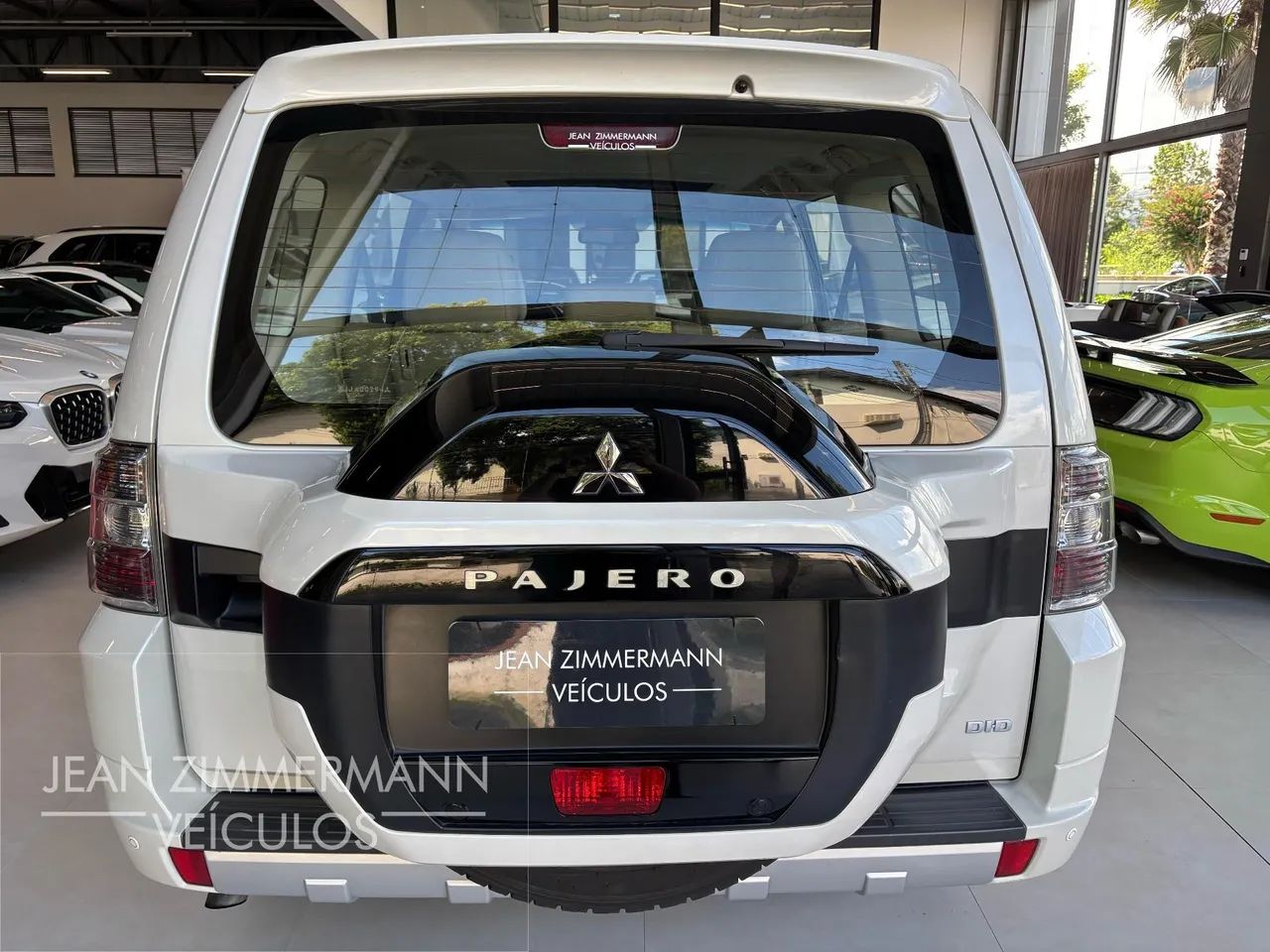 PAJERO HPE FULL 3.2 4X4 T.I.DIES. 5P AUT  BRANCA 2017/2018 - Foto 11