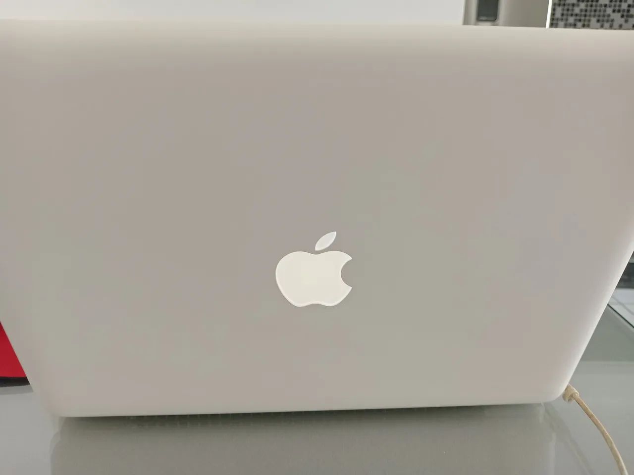 Macbook white64168561021057122