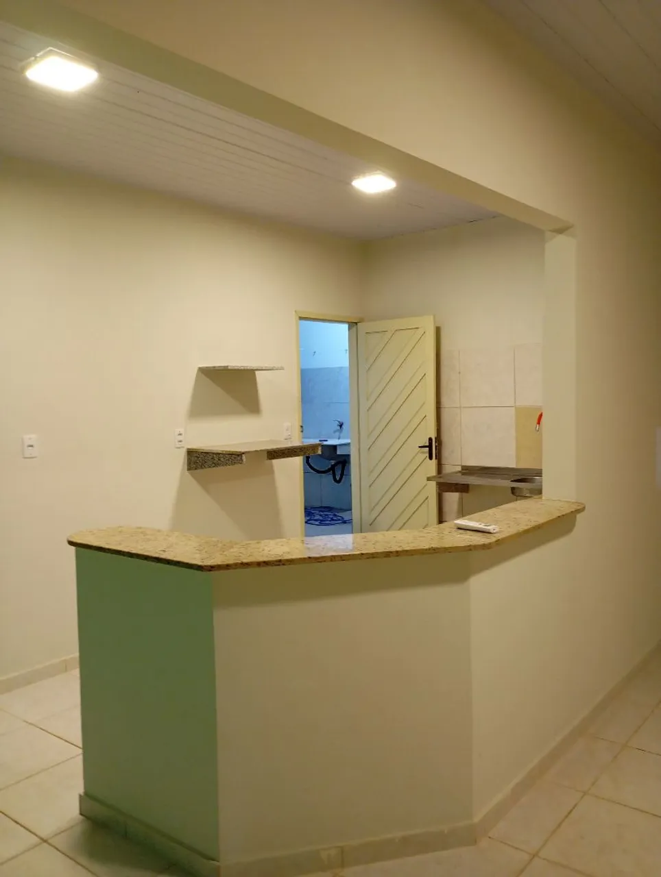 KITNET EM EXTREMOZ