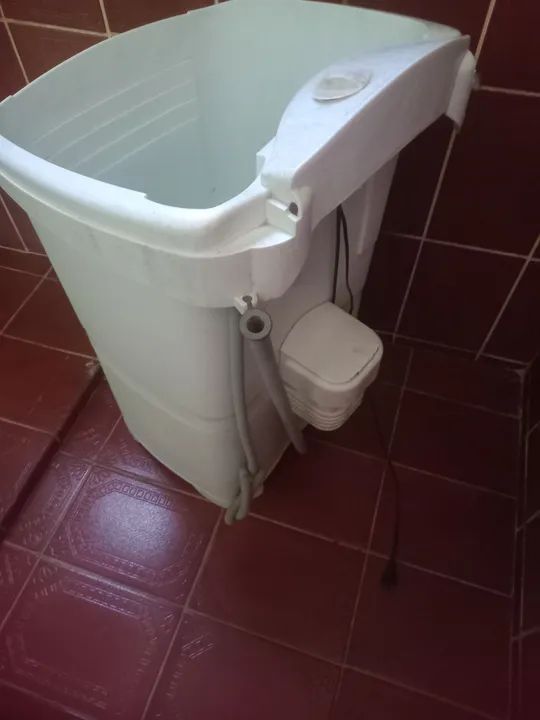 Desapego fuciona normal só tá com um vazamento bem pouquinho 