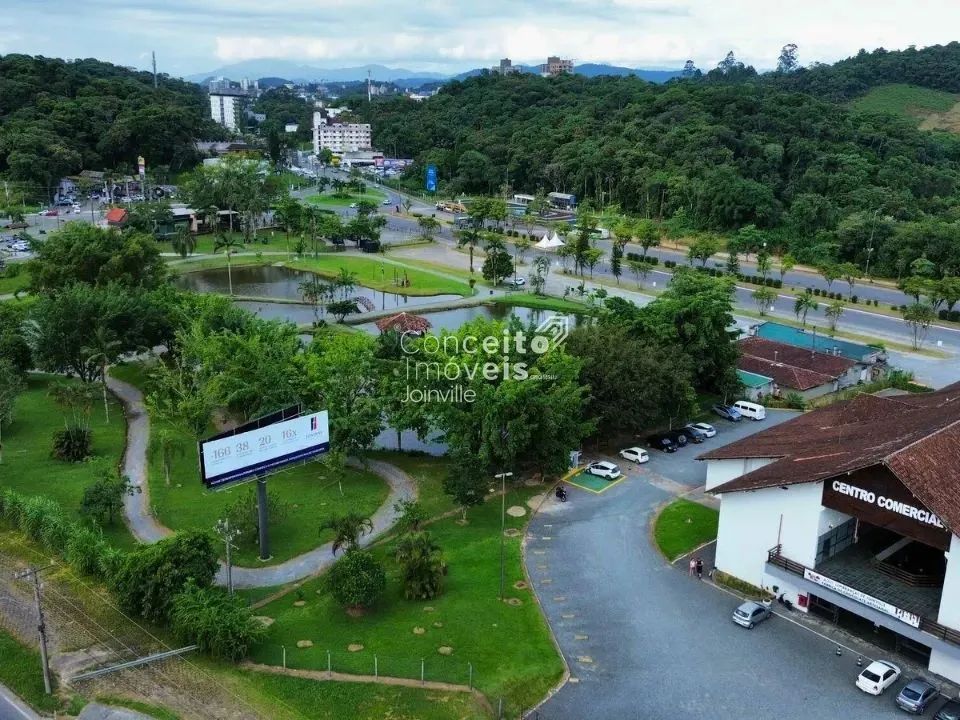 Sala Comercial no Centro Comercial da Expoville Jlle/SC Comércio