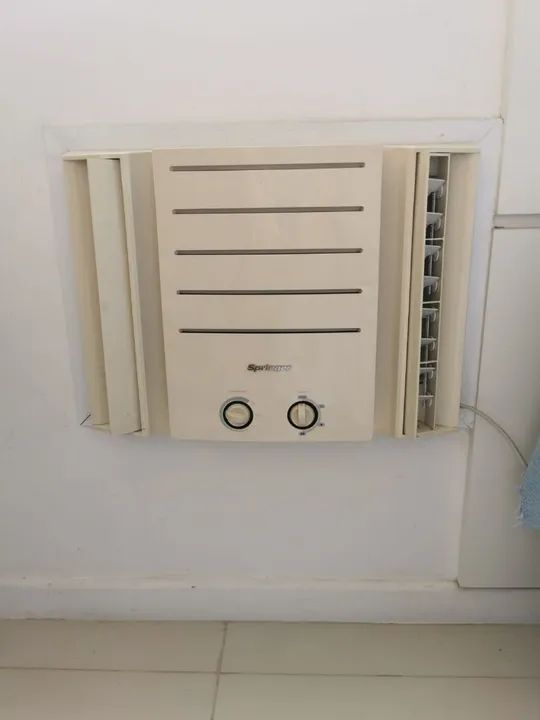 Ar Condicionado Springer de Janela 7000 BTUs