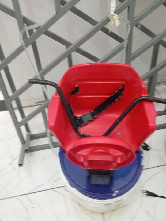 Cadeira Infantil Vermelha