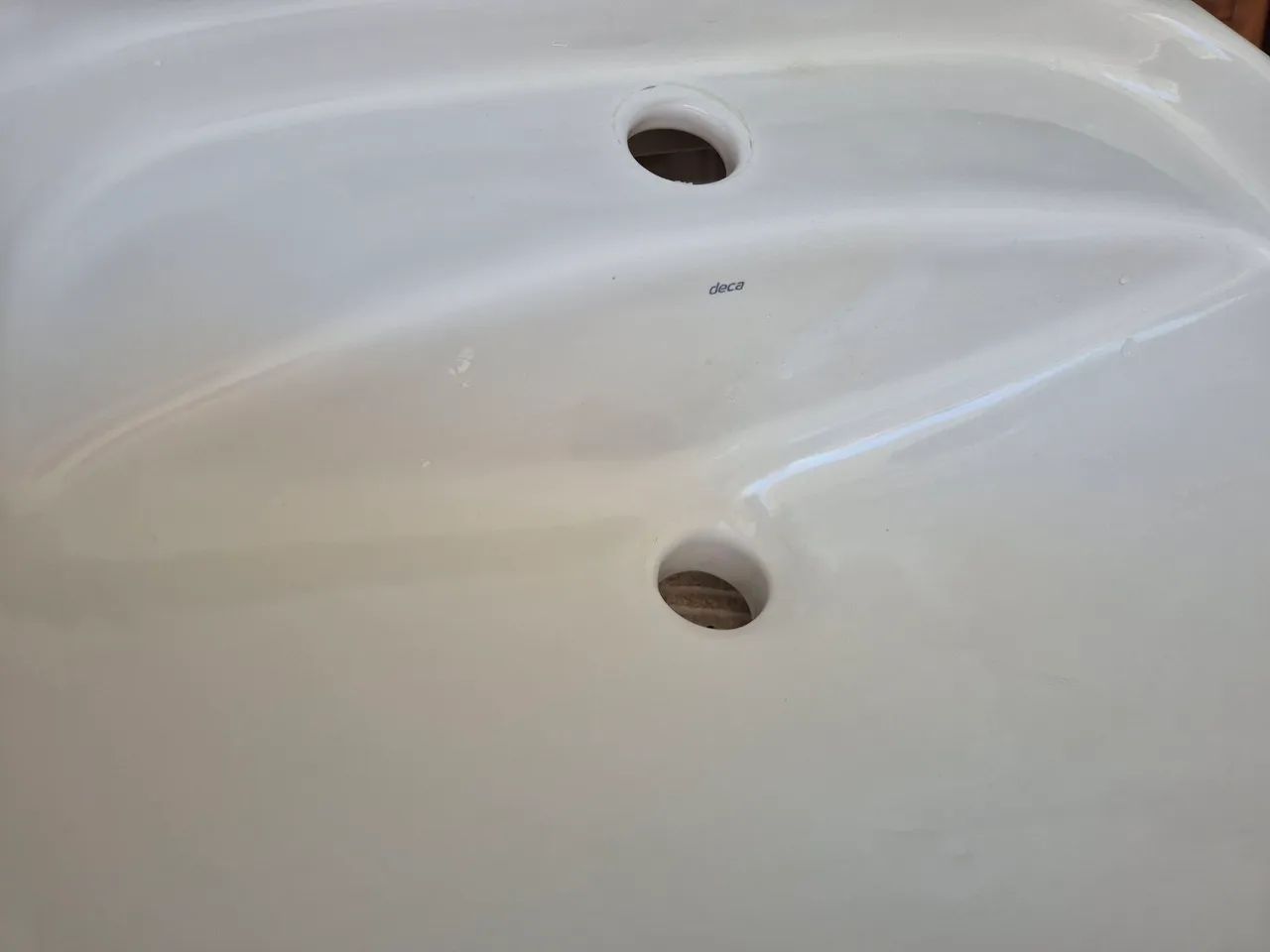 Pia, torneira e válvula  - Foto 4