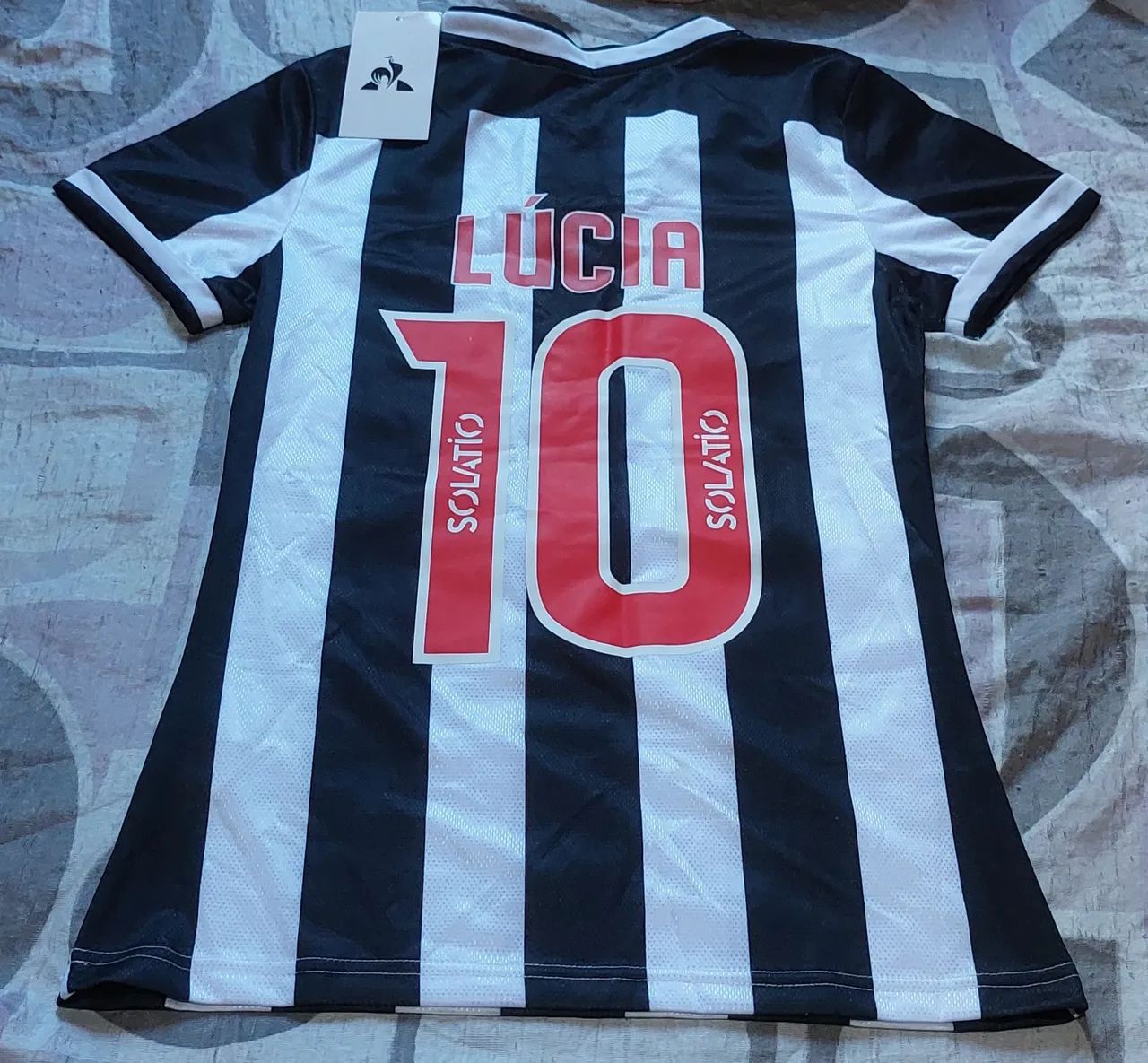 Camisa Atlético Mineiro feminina  NOVA com etiqueta- Le Coq Sportif - Foto 2