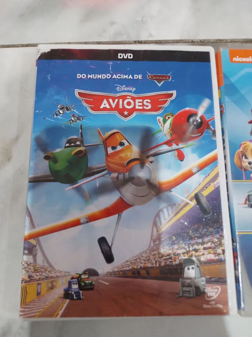 3 ?DVDs - Aviões e Patrulha Canina - Foto 4