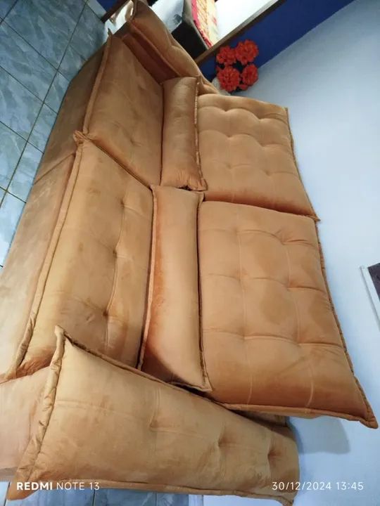 Sofá retrátil 2,10 - Conforto e Estilo!