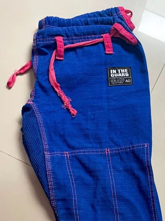 Kimono de Jiu-Jitsu Feminino Azul/Rosa- A0 - In The Guard - Ótimo estado (Florianópolis) - Foto 6
