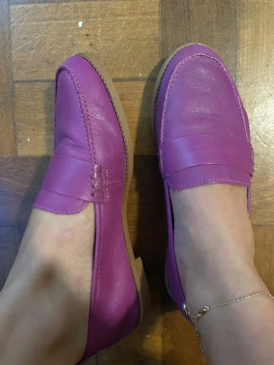 Mocassim rosa couro