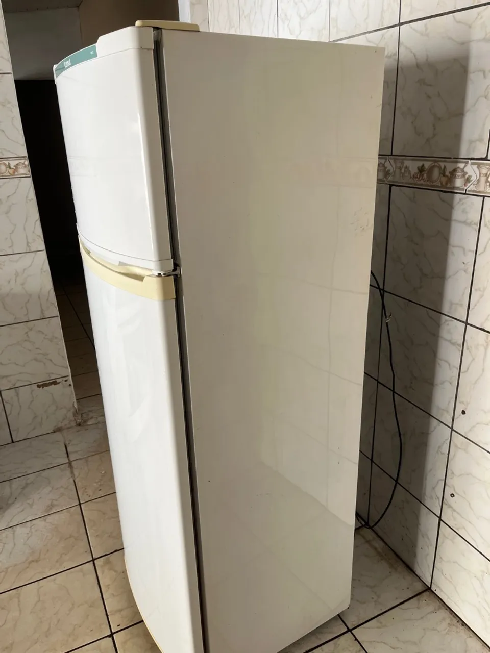 Geladeira Consul - Eficiência e Praticidade na Sua Cozinha!