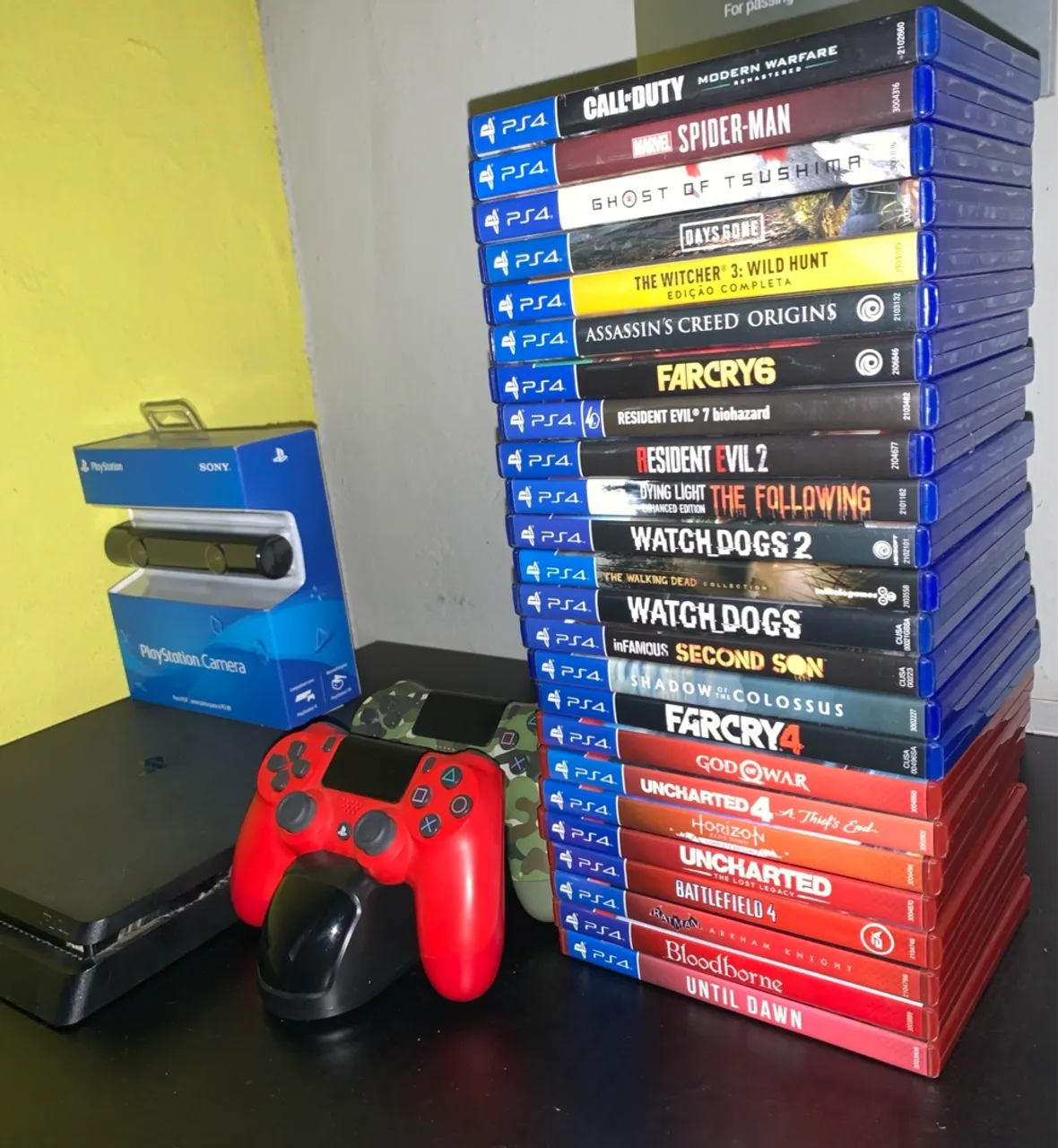 Vendo Ps4 + Jogos