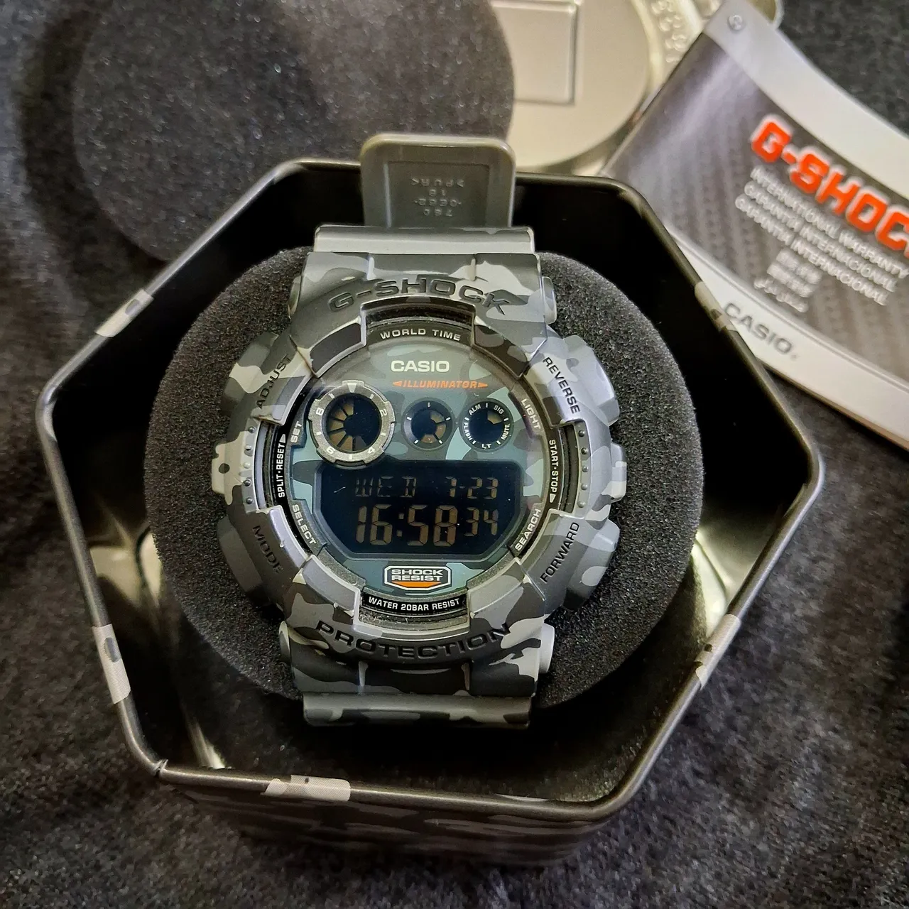 Casio G-Shock Fox Fire DW - 5600E módulo 1545 - Acessórios
