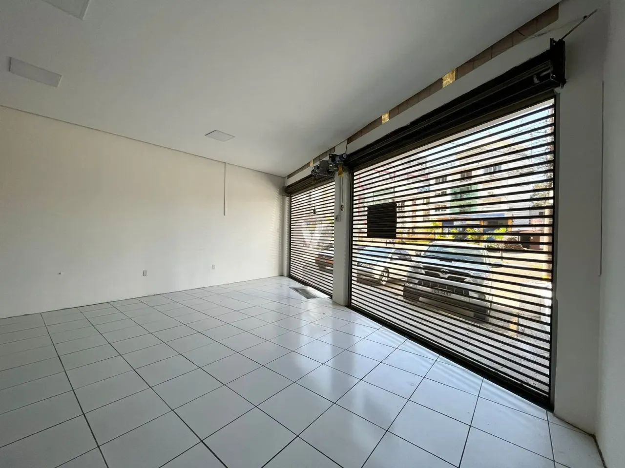 Excelente Loja comercial para locação, com ótima localização, na Avenida Mediane - Foto 4