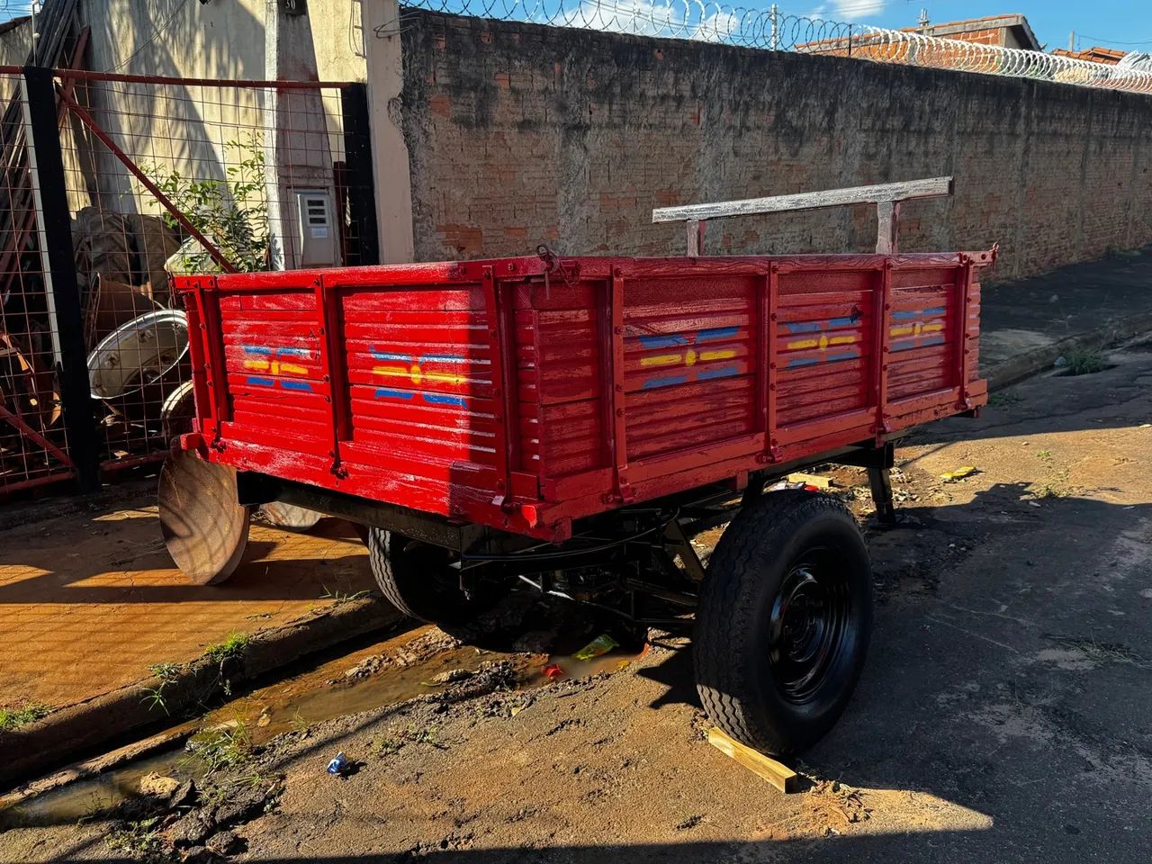 Carreta e esparramadeira de calcario e esterco - Foto 6