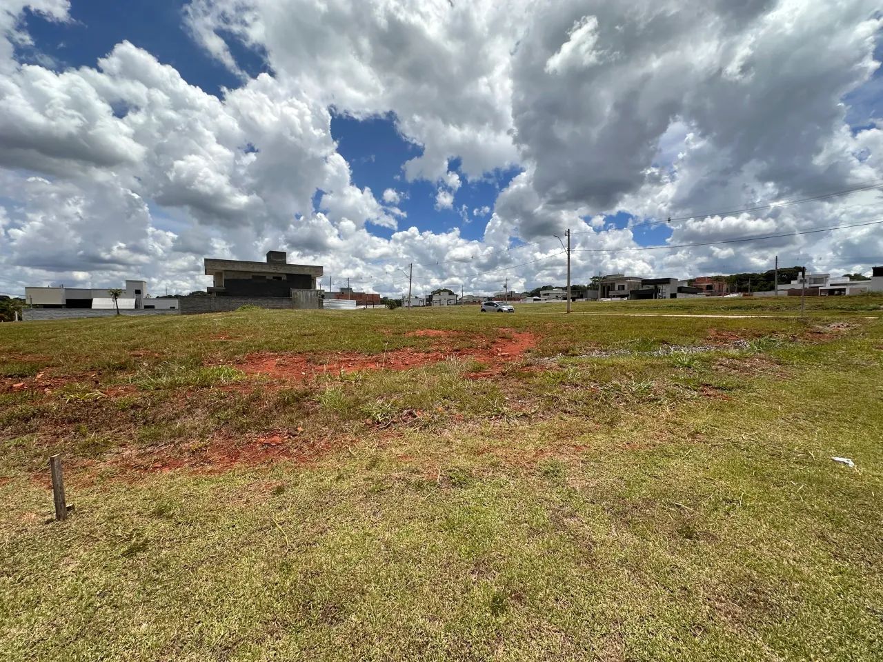 Venda de lote no Condomínio Parqville Quaresmeira Trindade - GO - Foto 3