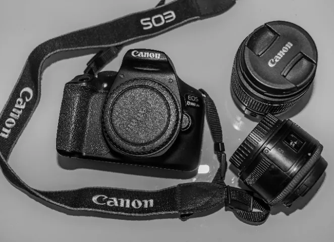 Câmera Fotográfica Canon EOS T6 + Lente 18-55mm + Lente 50mm