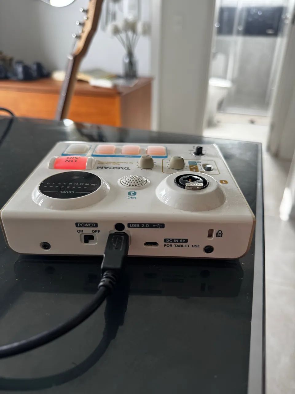 Interface de áudio Ministudio Tascam 64617708643074122