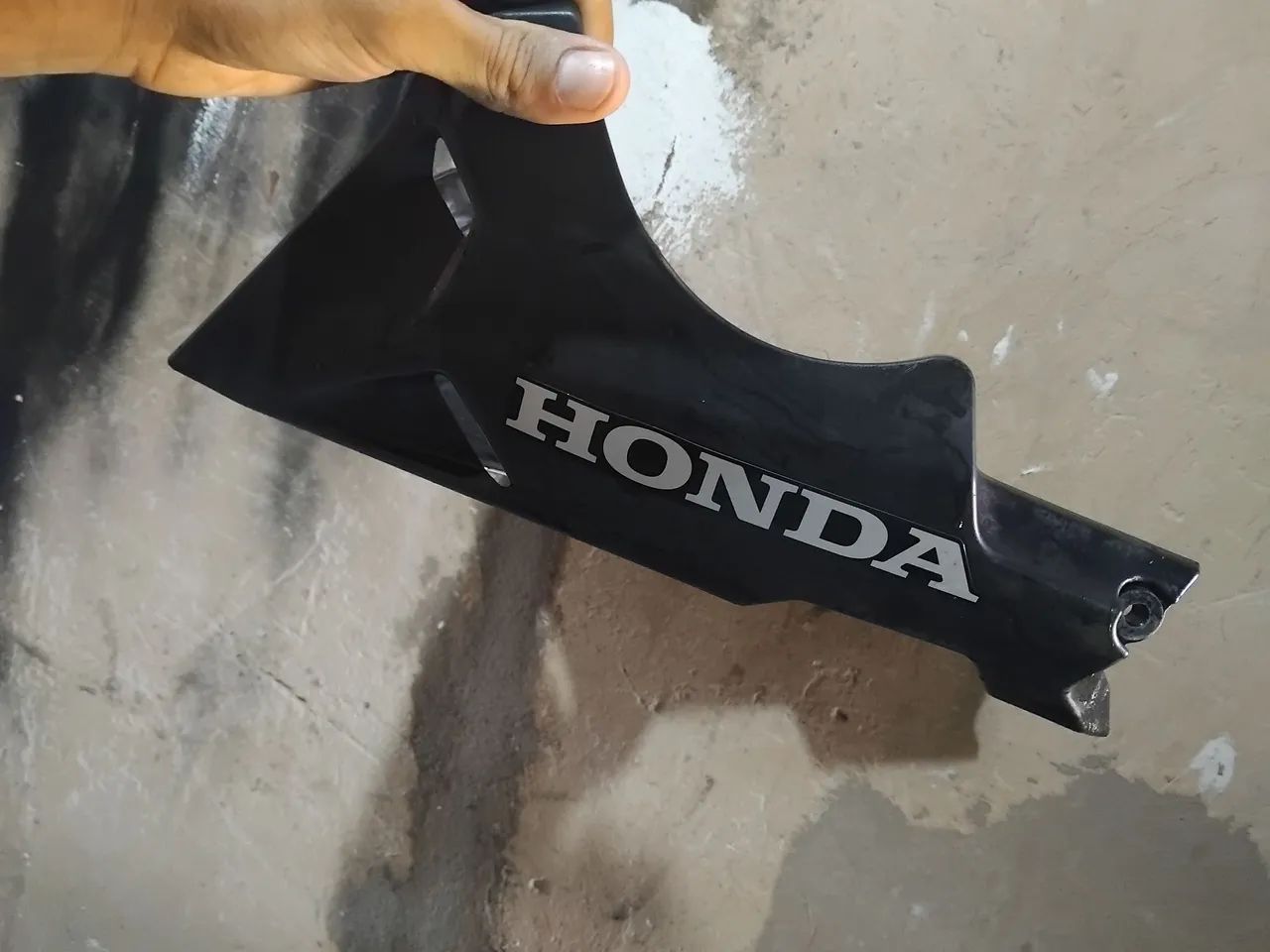 Carenagem Spoiler Inferior Cb 300 F Twister 2023 2024 - Foto 2