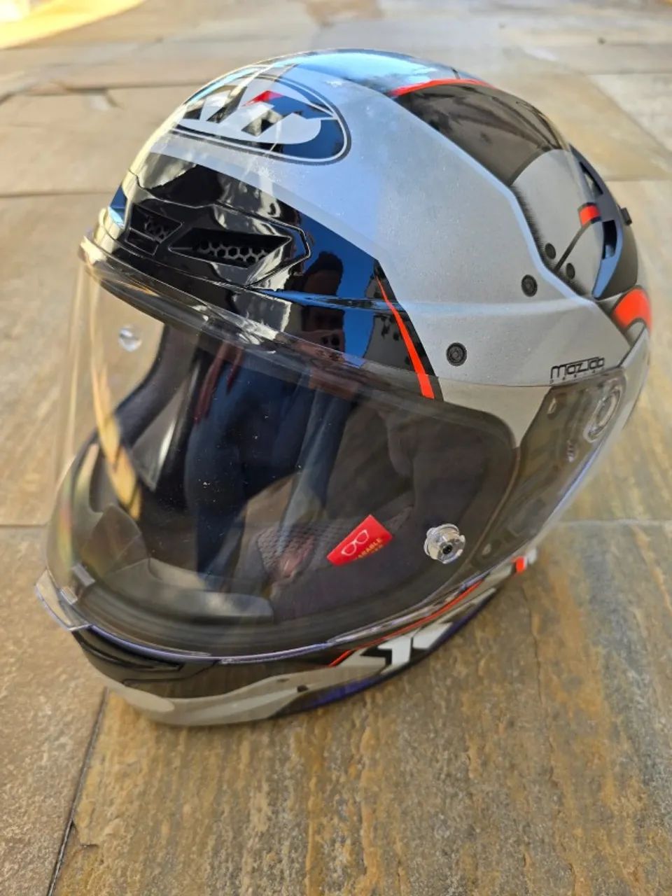 Capacete KYT Space Monkey