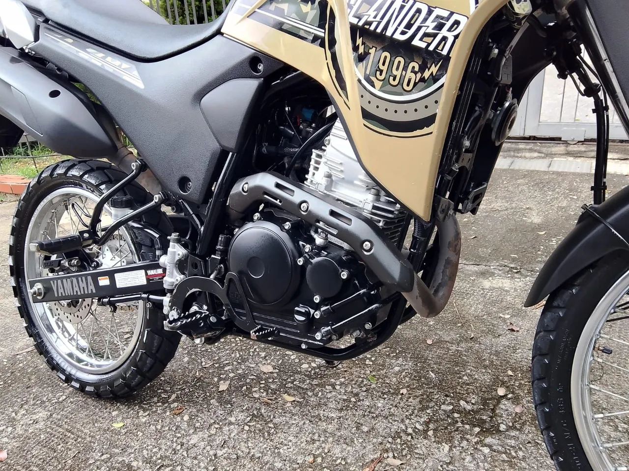 Xtz 250 Lander 2022 - Foto 4