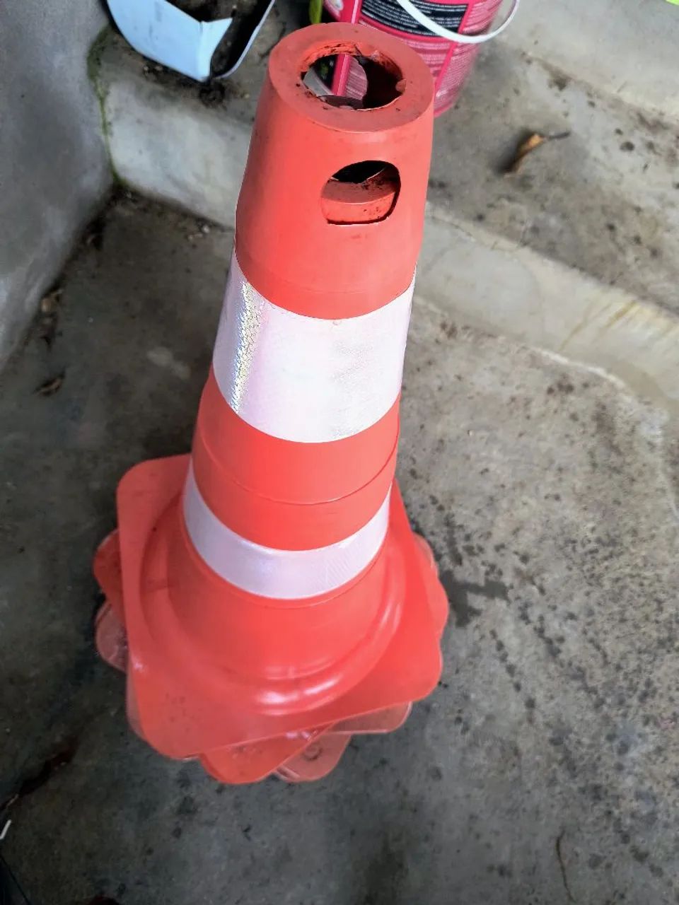 Cones de Sinalização - 7 Peças - Foto 2