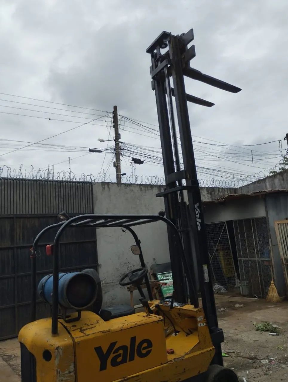 Vende se EMPILHADEIRA YALE  - Foto 4