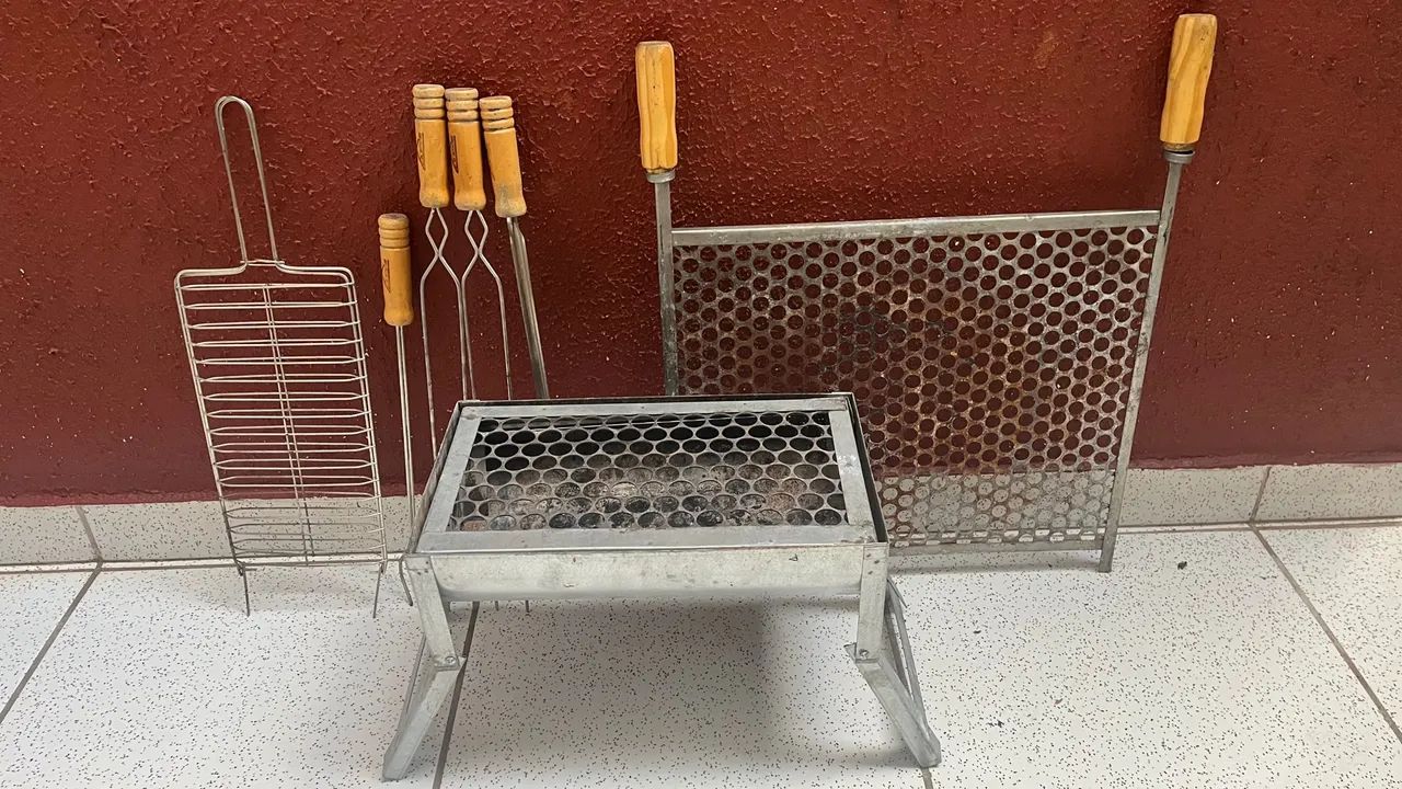 Churrasqueira completa para seu churrasco!