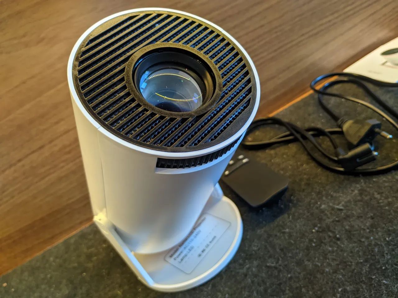 Projetor LED Ultra HD - Alta Qualidade de Imagem - Foto 5