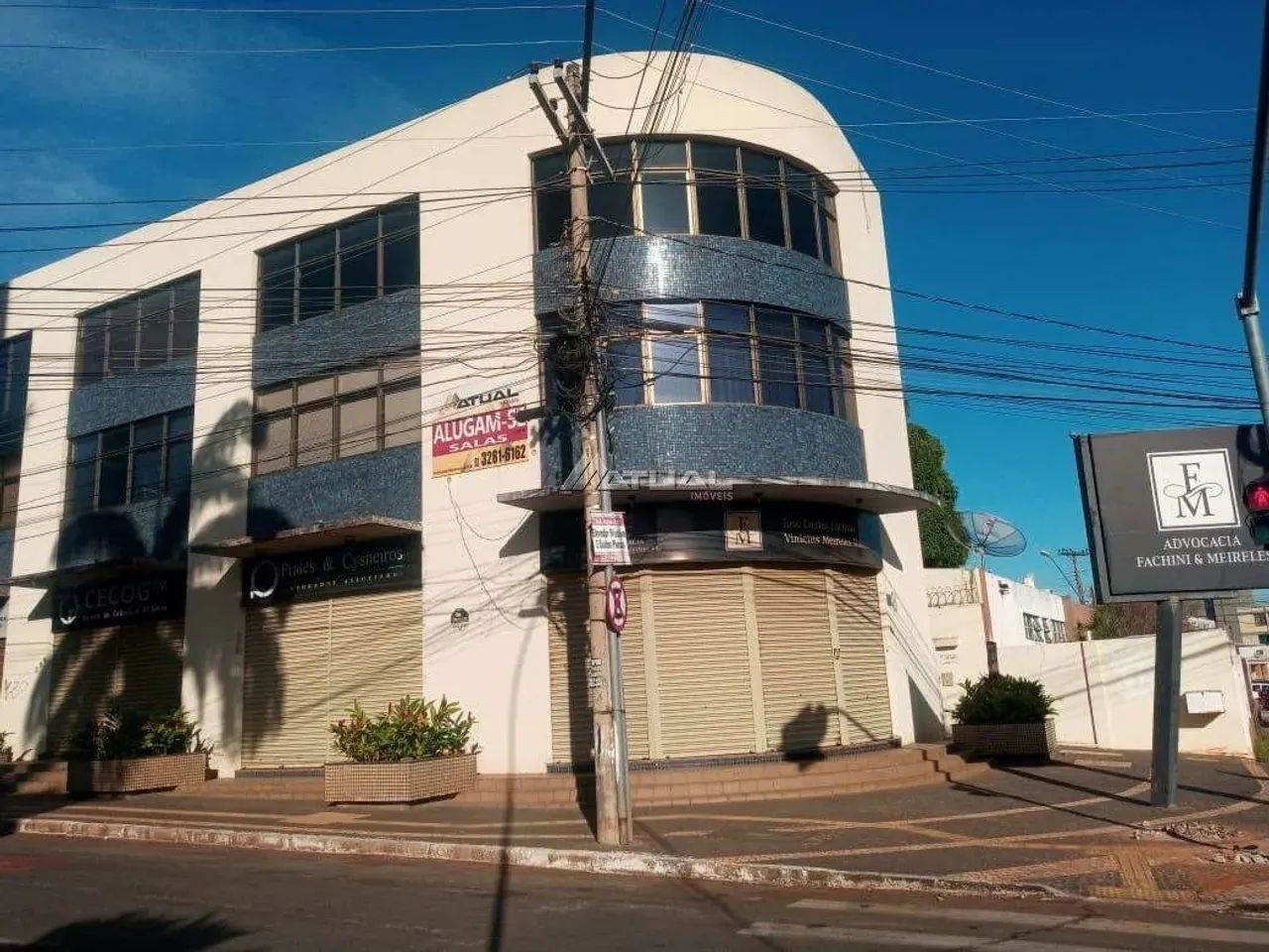 LOJA 01 - EDIFÍCIO VENÊTO - SETOR SUL