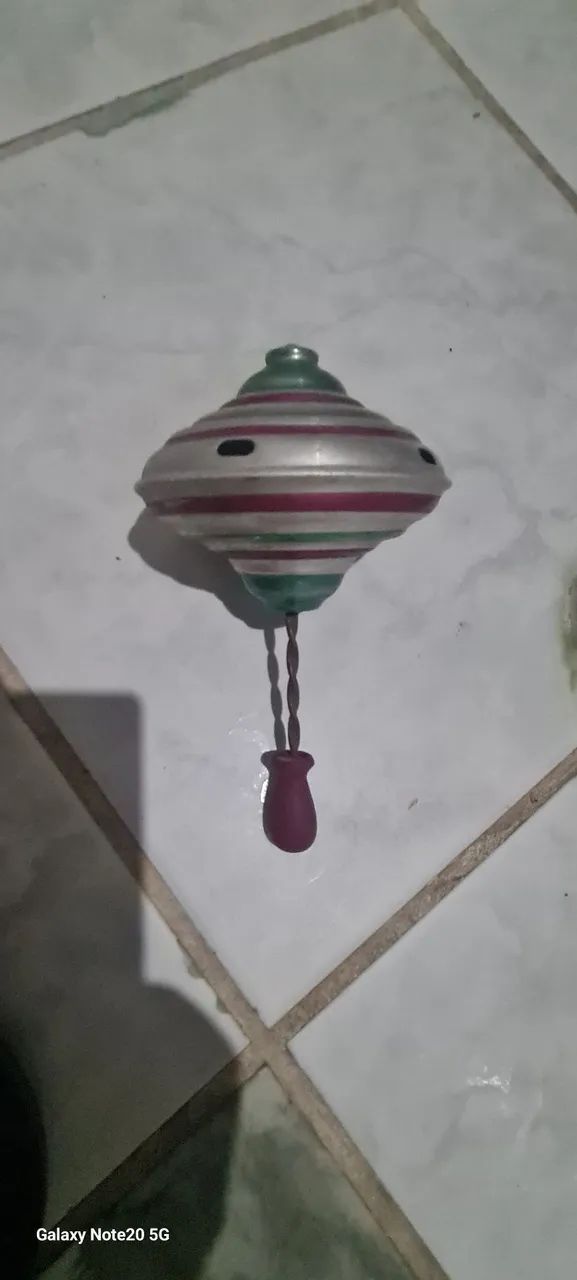 Peão giratório antigo - Foto 2