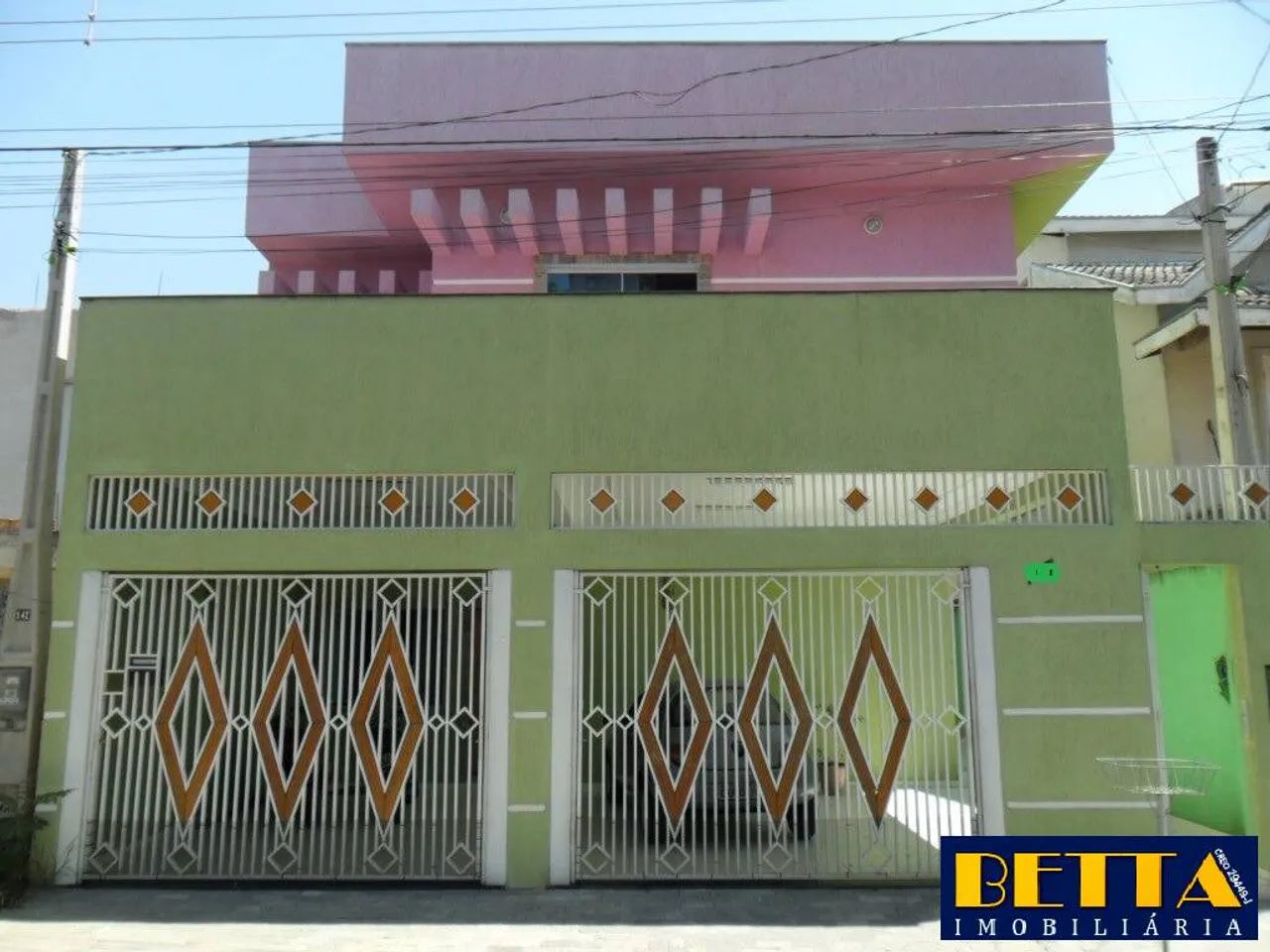 Casa com Piscina no Villa Branca