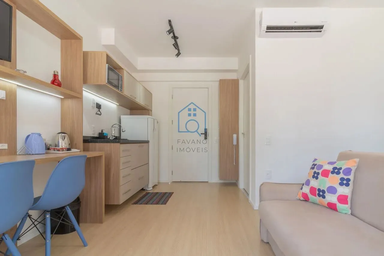 Studio na Vila Madalena, próximo ao metrô.