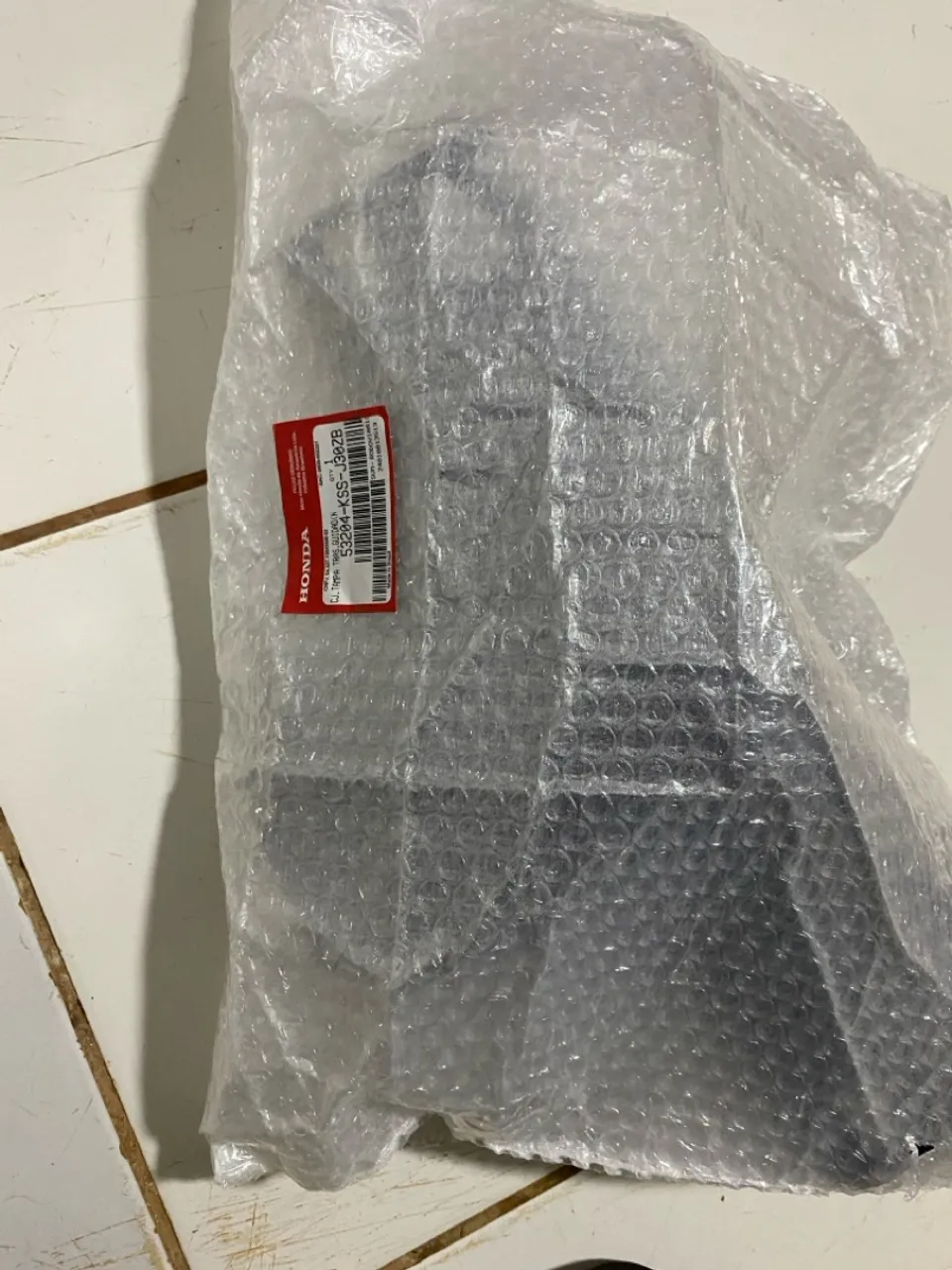 Peça Honda Encaixada em Embalagem Original , novas na embalagem ainda 