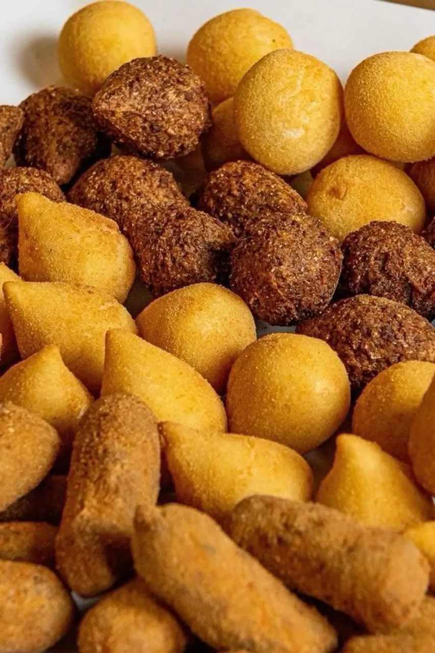 Salgados fritos, assados e mini pizza - Foto 5