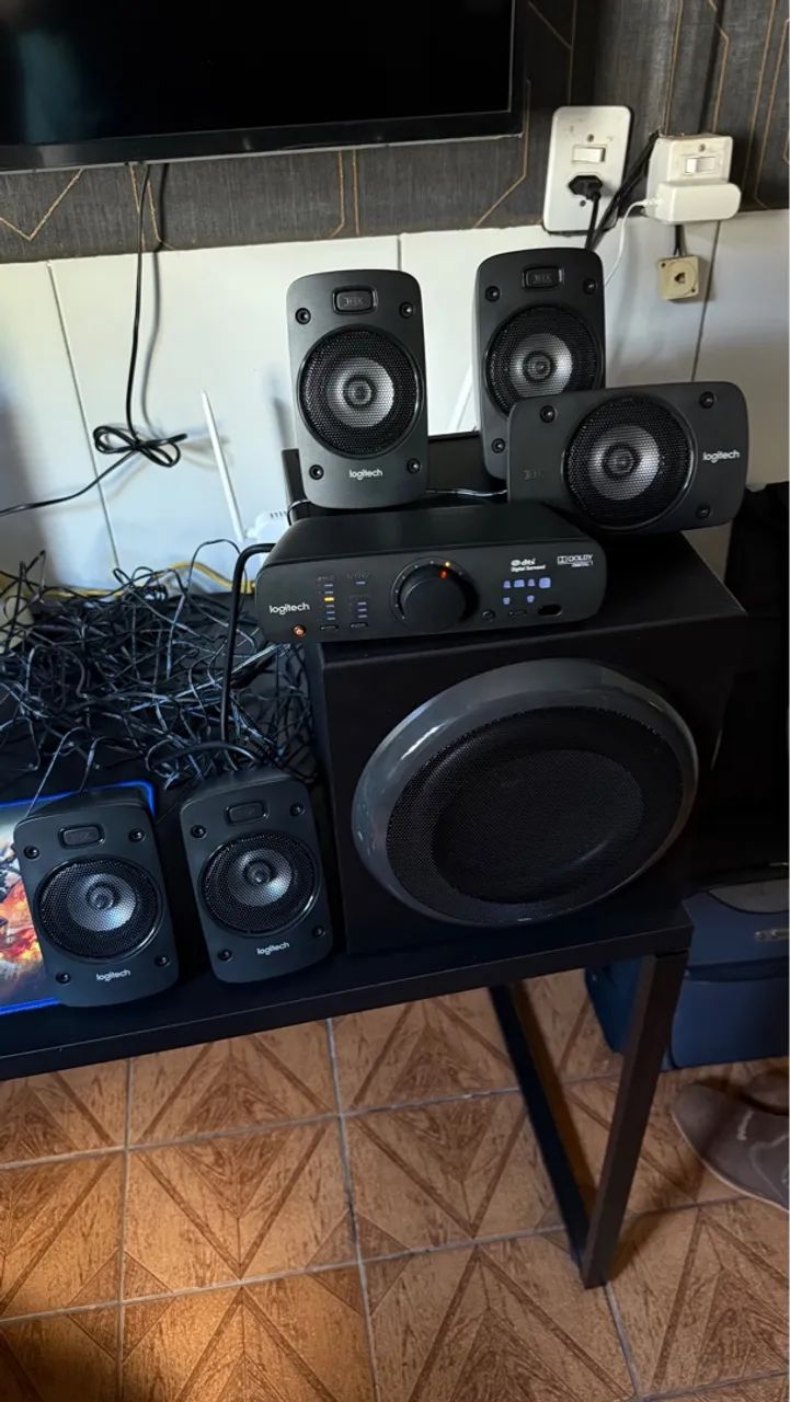 Home Theater Logitech Z906 500w RMS Preto - Foto 3