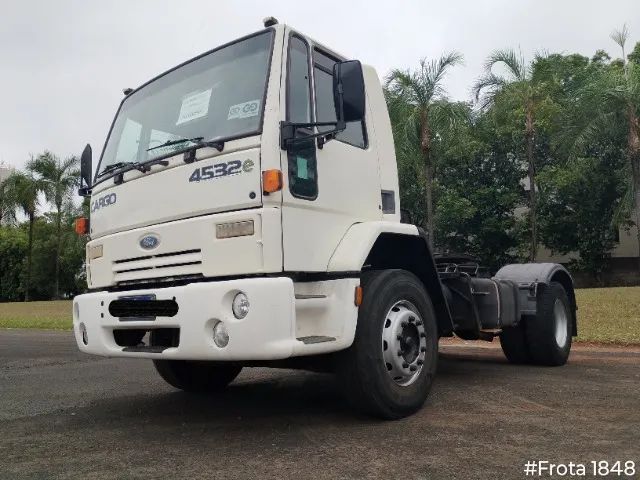 Cavalo Mecânico CARGO 4532e