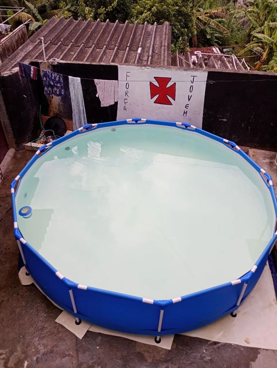 Selling round pool with filter pump, 7600 liters capacity