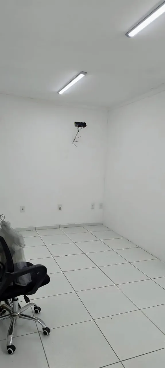 Sala comercial disponível no Centro de Petrolina.