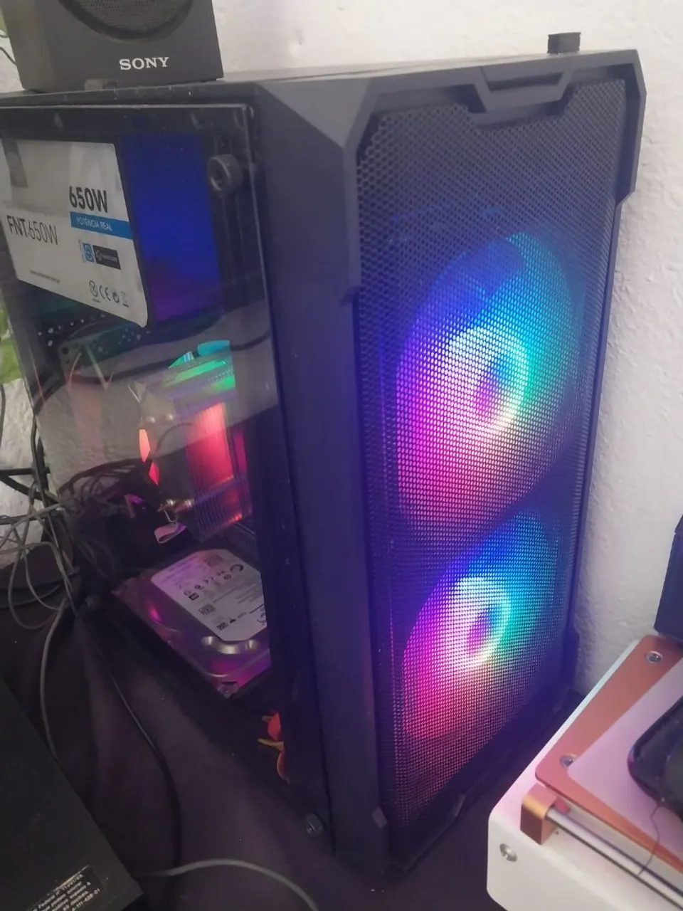 PC Gamer com LED RGB - Desempenho Impecável