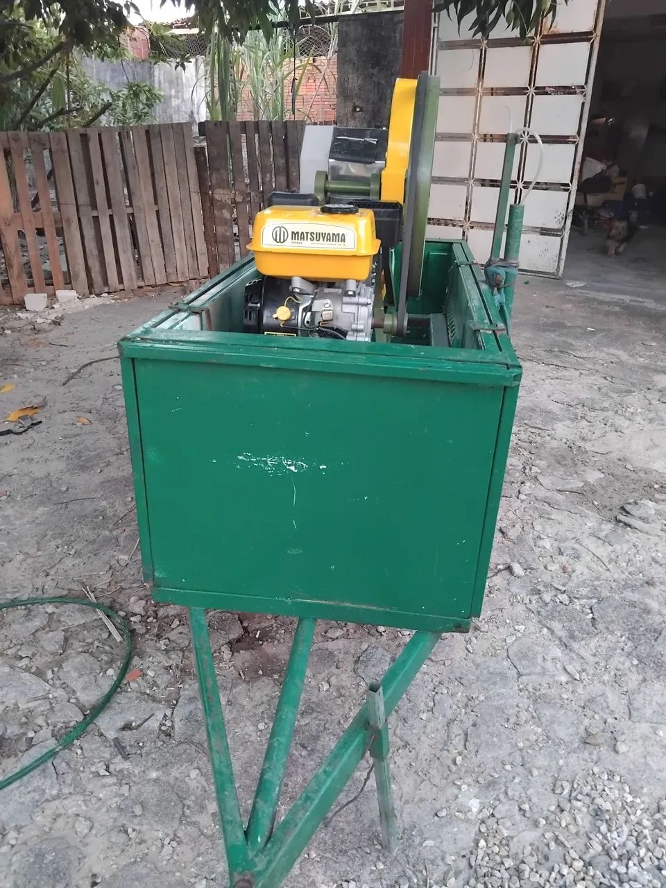 Engenhoca 64303758252033122