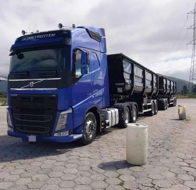 Volvo FH 540 6X4 Globetrotter 2020 + Rodocaçamba Randon 2022 - Foto 3