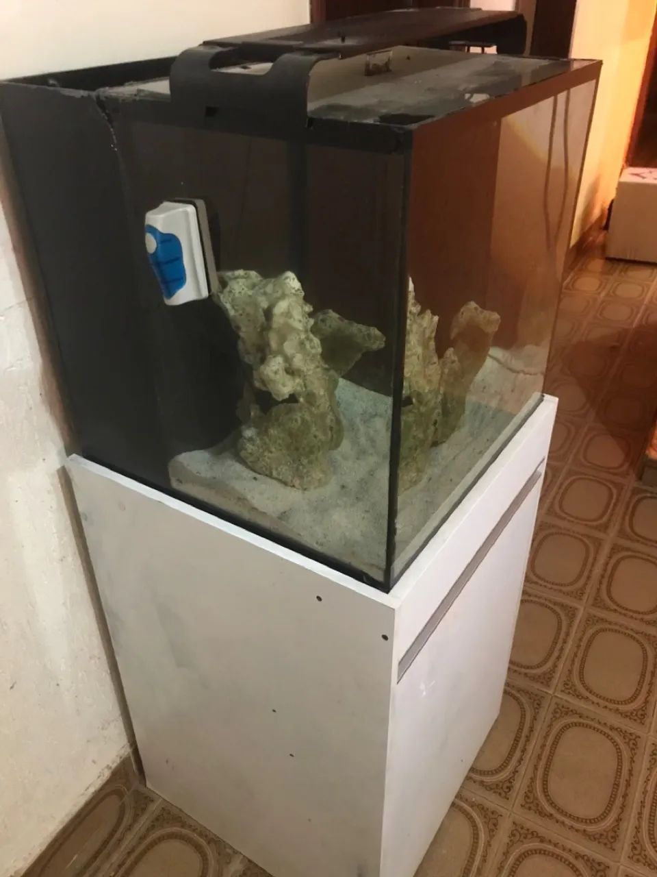 Vendo aquário Marinho completo 