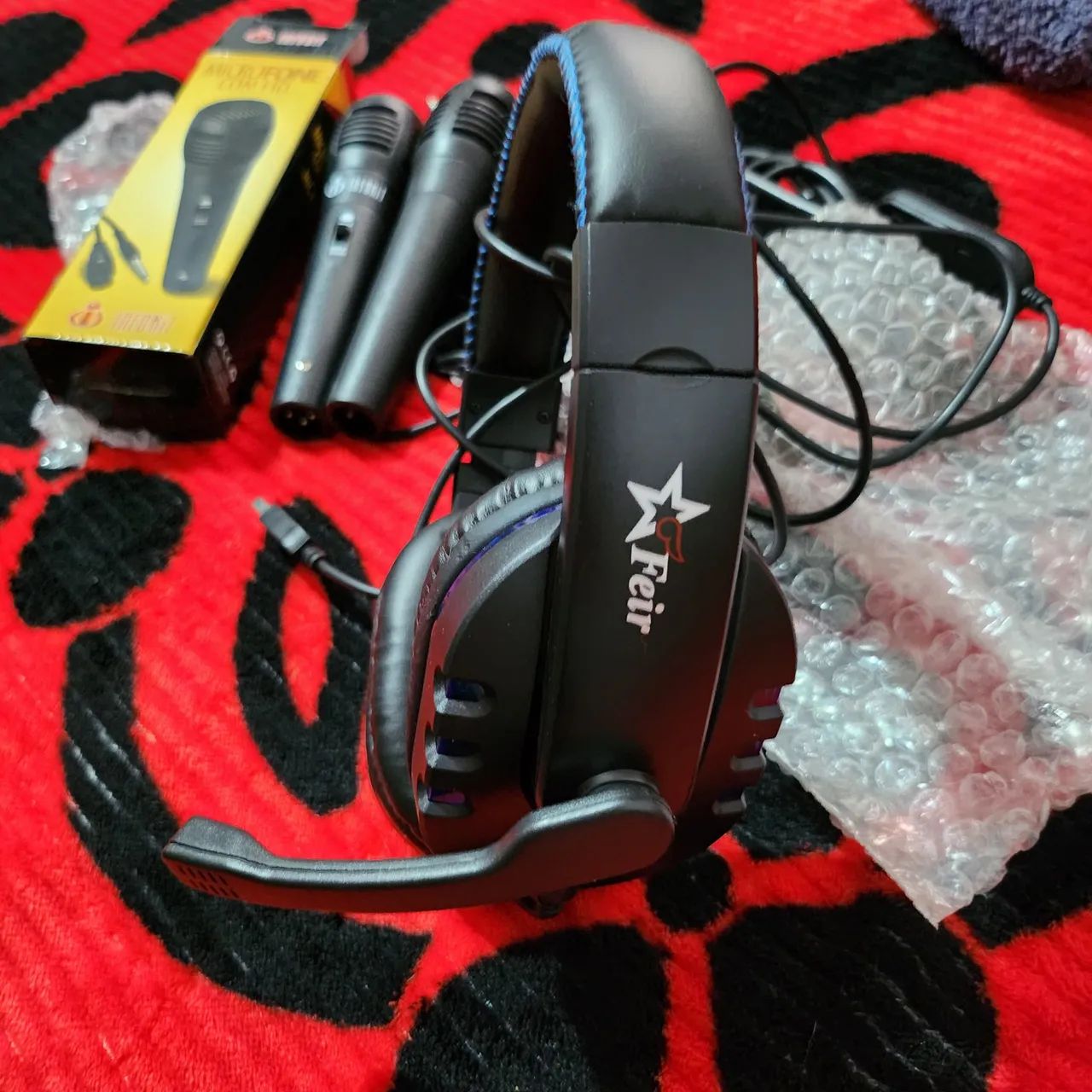 Microfone e fone de ouvido  - Foto 3