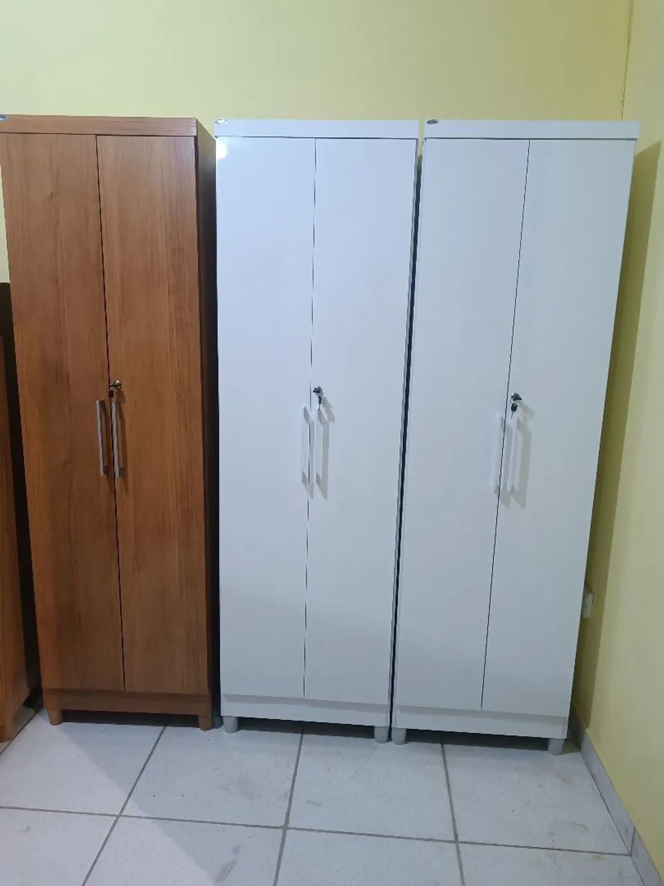 Mega promoção multiusos novos com tranca  - Foto 2
