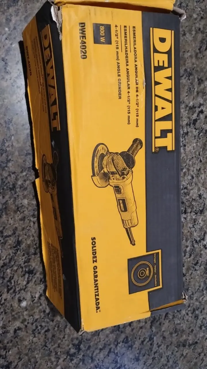 Esmerilhadeira Angular DeWalt DWE4020 800W