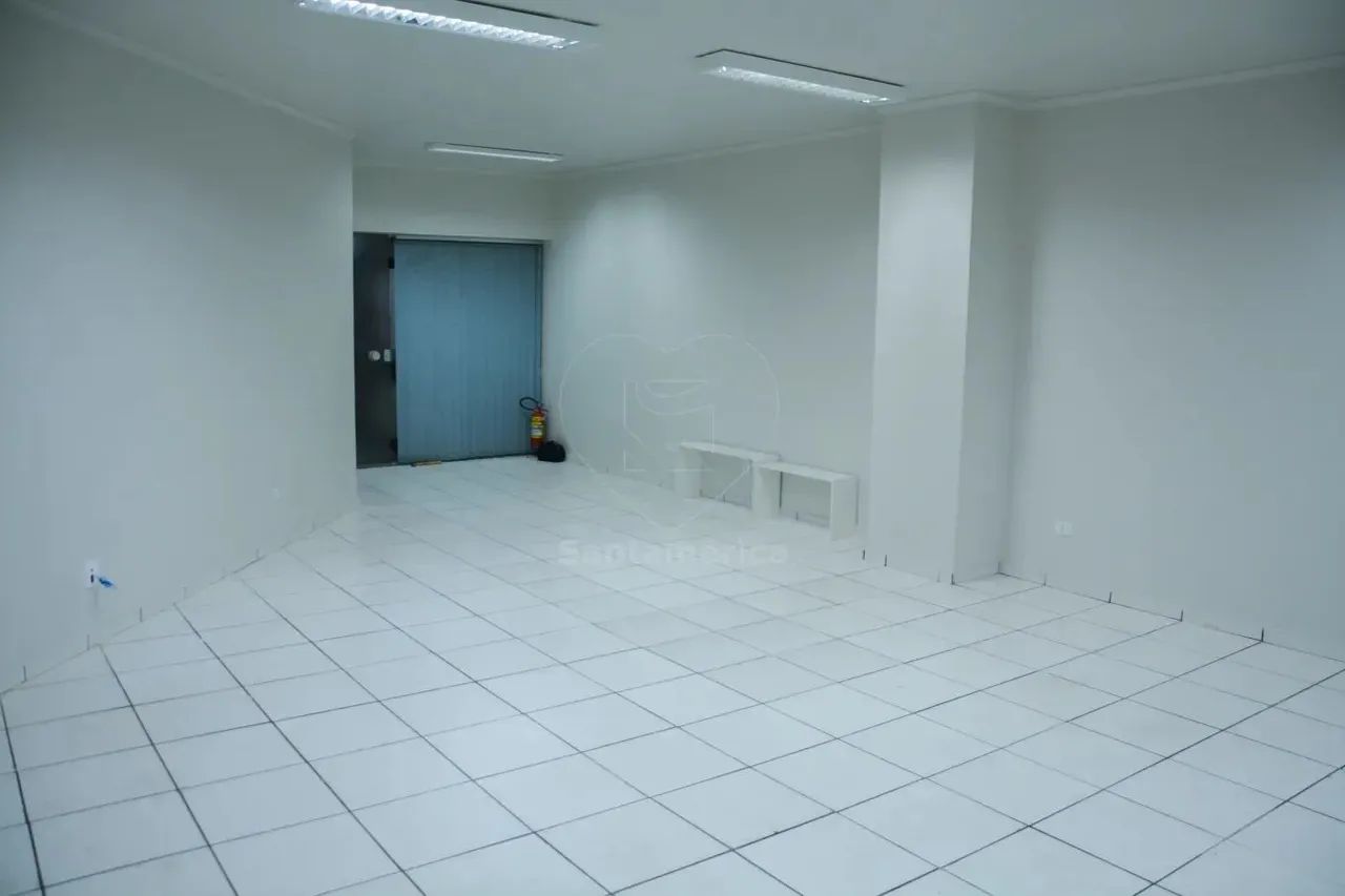 Sala Comercial à Venda e para alugar no Complexo Empresarial Fugantti no Centro de Londrin - Foto 5